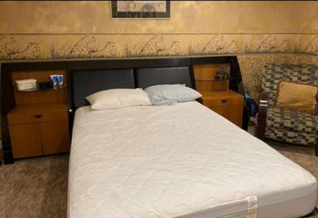 Roundhouse Grotto Bed & Breakfast Calgary Ngoại thất bức ảnh